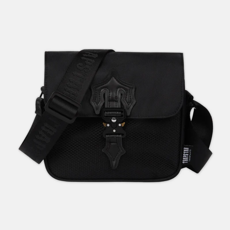 Sacoche Trapstar Messenger Bag 1 0 Blackout Sacoche Trapstar Messenger Bag 1 0 Blackout